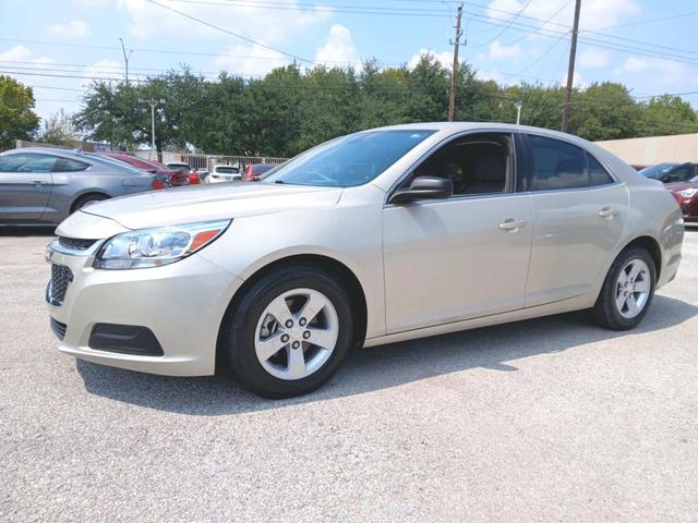 Photo of 2015 BEIGE Chevrolet Malibu