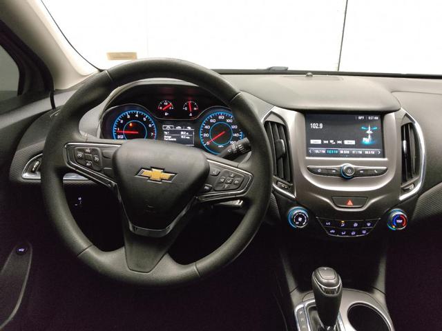 Photo of 2017 Red Chevrolet Cruze