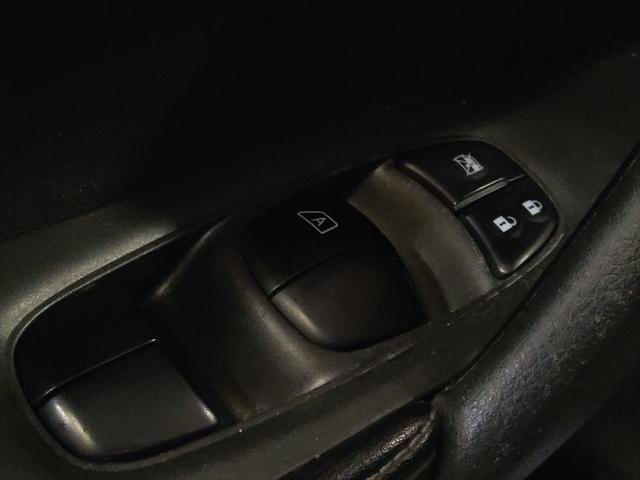 Photo of 2019 Magnetic Black Pearl Nissan Rogue