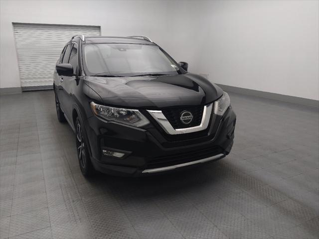 Photo of 2019 Magnetic Black Pearl Nissan Rogue
