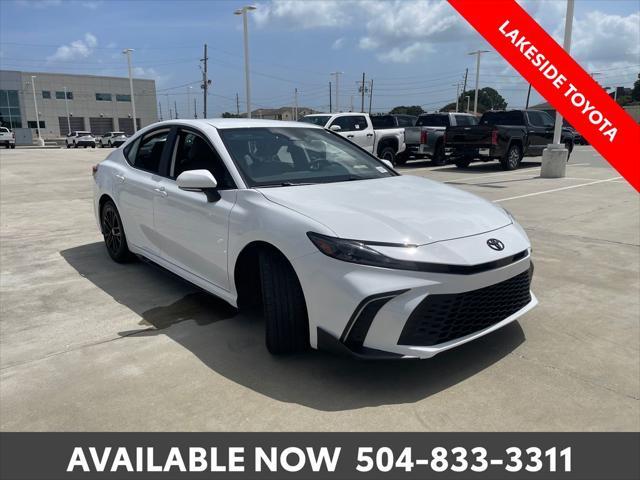 Photo of 2025 Ice Cap Toyota Camry