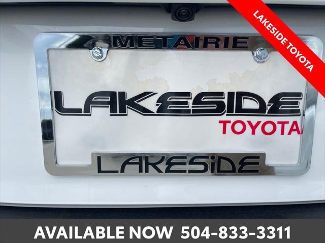Photo of 2025 Ice Cap Toyota Camry