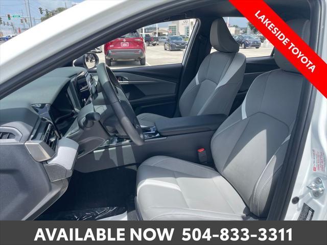 Photo of 2025 Ice Cap Toyota Camry