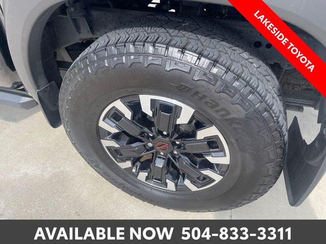 Photo of 2023 Super Black Nissan Frontier