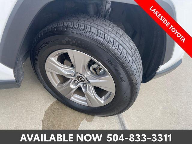 Photo of 2024 Ice Cap Toyota RAV4