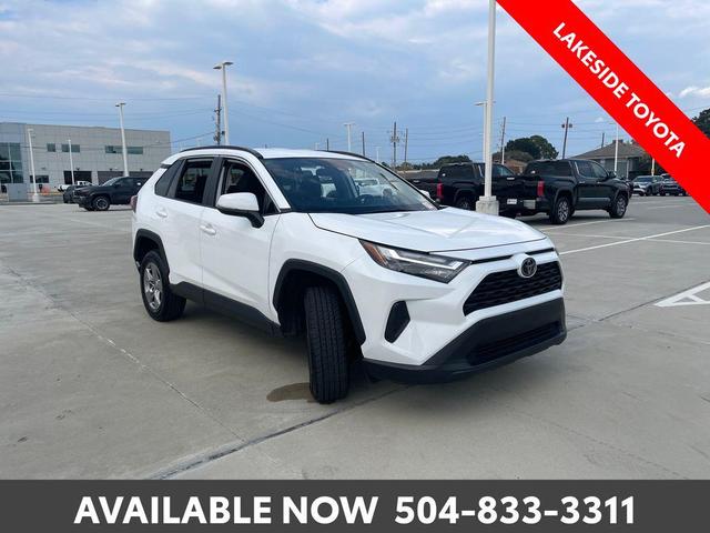Photo of 2024 Ice Cap Toyota RAV4