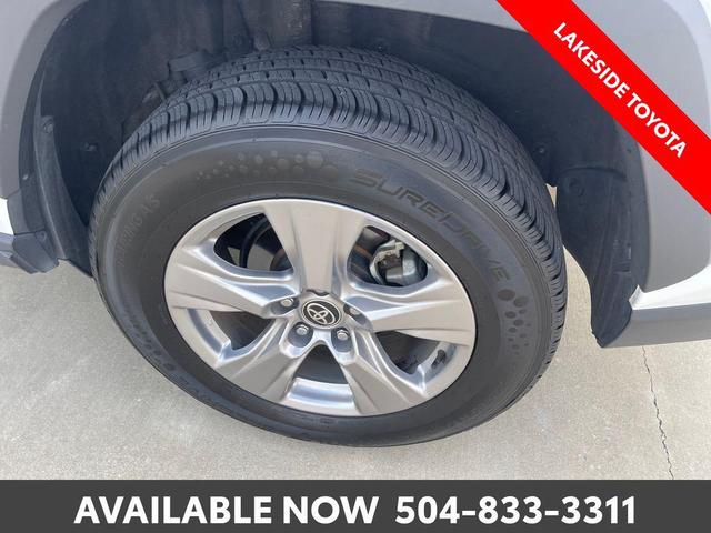 Photo of 2024 Ice Cap Toyota RAV4