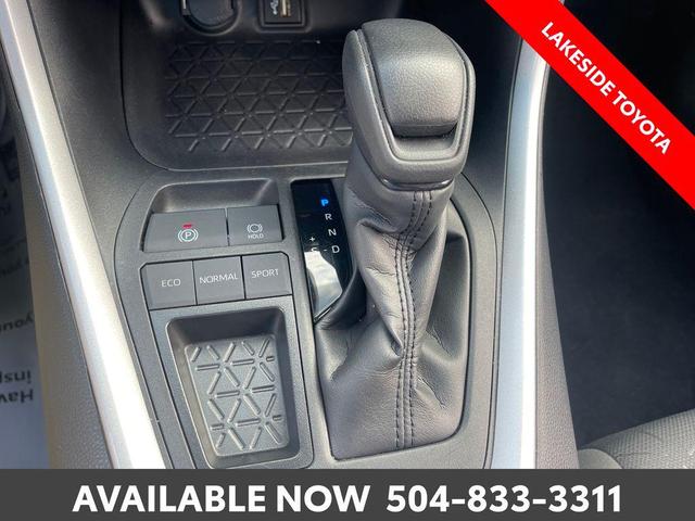 Photo of 2024 Ice Cap Toyota RAV4