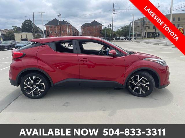 Photo of 2022 Supersonic Red Toyota C-HR