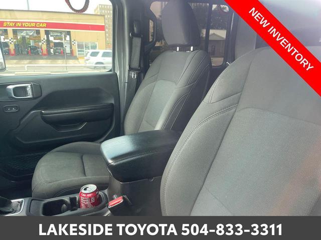 Photo of 2021 Sting-Gray Clearcoat Jeep Gladiator