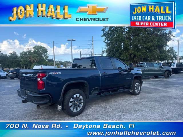Photo of 2022 Northsky Blue Metallic Chevrolet Silverado 2500