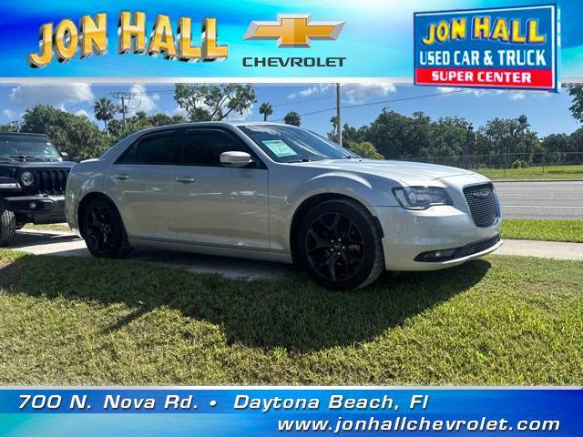 2021 Chrysler 300