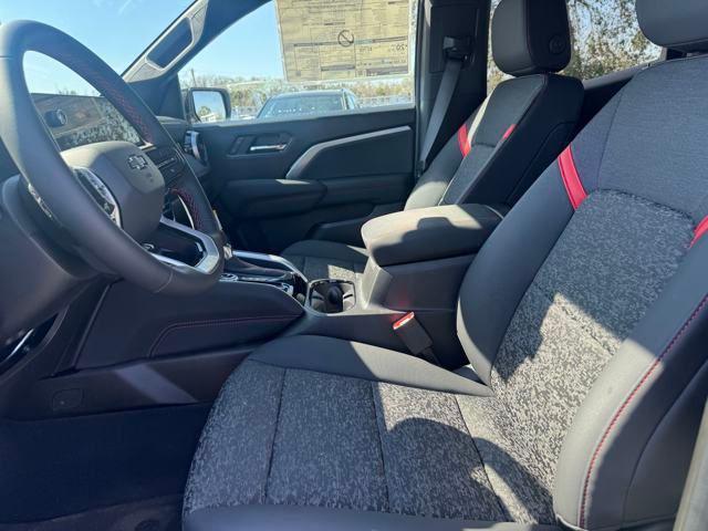 Photo of 2024 Sterling Gray Metallic Chevrolet Colorado