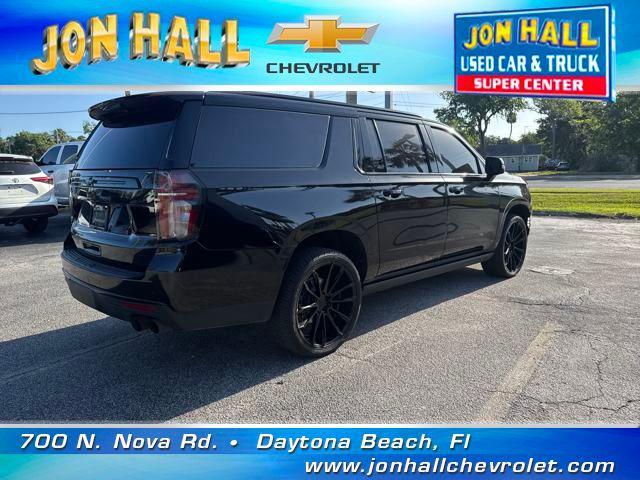 Photo of 2021 Black Chevrolet Suburban