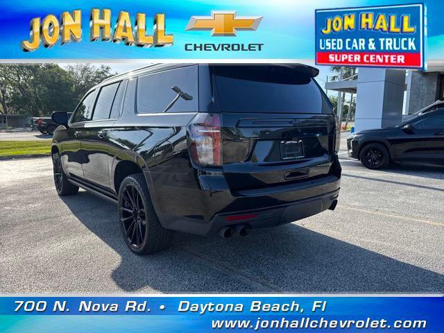 Photo of 2021 Black Chevrolet Suburban