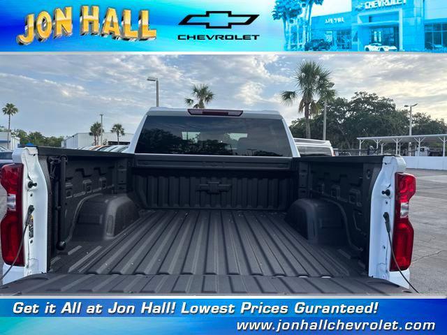 Photo of 2025 Summit White Chevrolet Silverado 1500