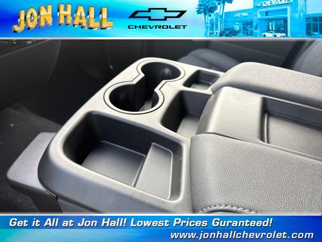 Photo of 2025 Summit White Chevrolet Silverado 1500