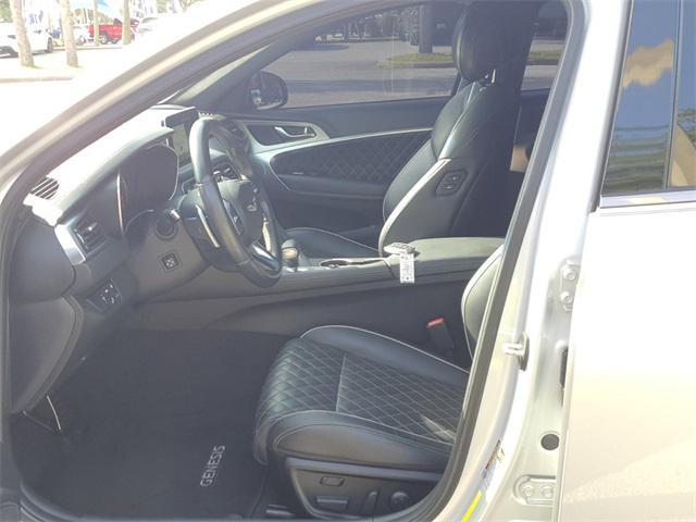 Photo of 2019 Santiago Silver Genesis G70