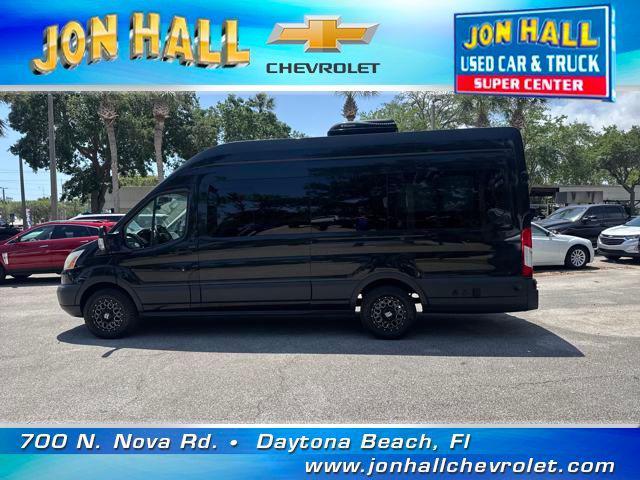 Photo of 2015 TUXEDO BLACK METALLIC Ford Transit-350
