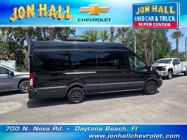 Photo of 2015 TUXEDO BLACK METALLIC Ford Transit-350