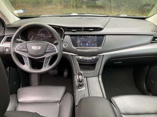 Photo of 2017 Dark Granite Metallic Cadillac XT5