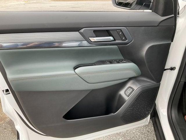 Photo of 2026 Summit White GMC Terrain