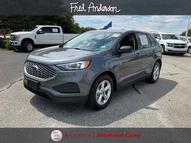 Photo of 2024 CARBONIZED GRAY Ford Edge