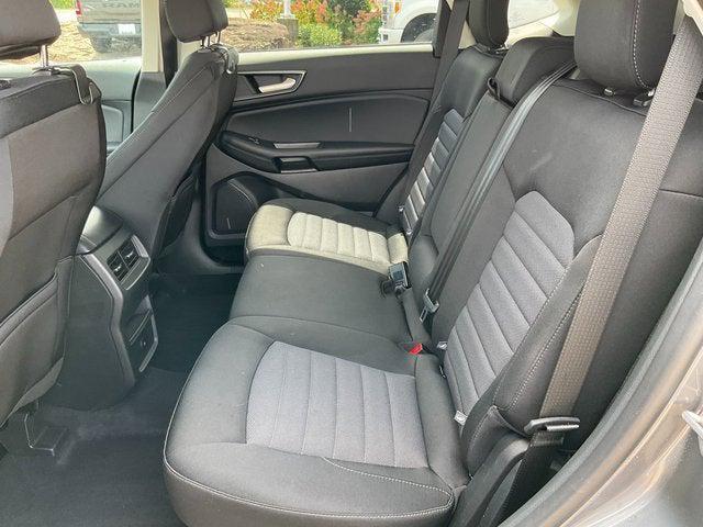 Photo of 2024 CARBONIZED GRAY Ford Edge