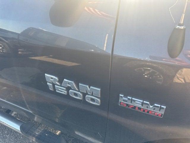 Photo of 2018 Granite Crystal Metallic Clearcoat RAM 1500