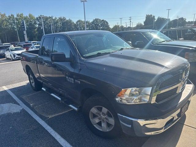 Photo of 2018 Granite Crystal Metallic Clearcoat RAM 1500
