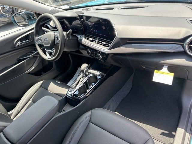 Photo of 2025 Marina Blue Metallic Chevrolet Trax