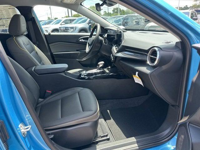 Photo of 2025 Marina Blue Metallic Chevrolet Trax
