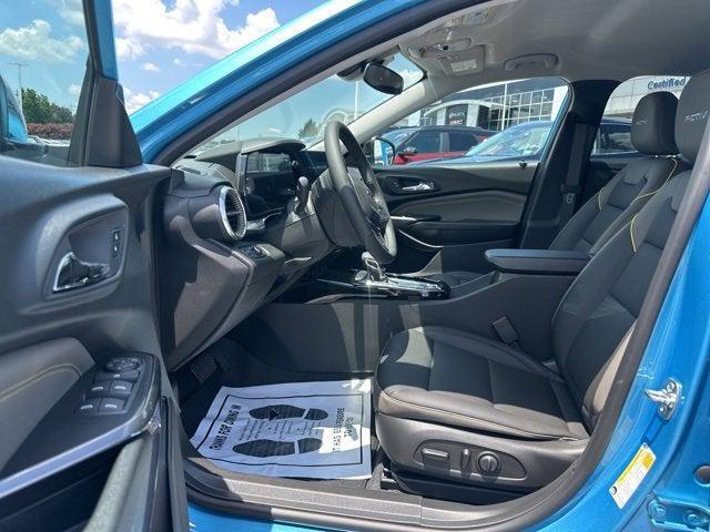 Photo of 2025 Marina Blue Metallic Chevrolet Trax