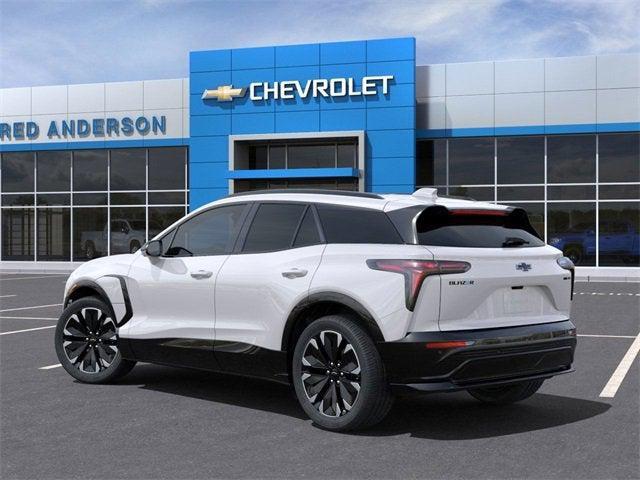 Photo of 2025 Iridescent Pearl Tricoat Chevrolet Blazer EV