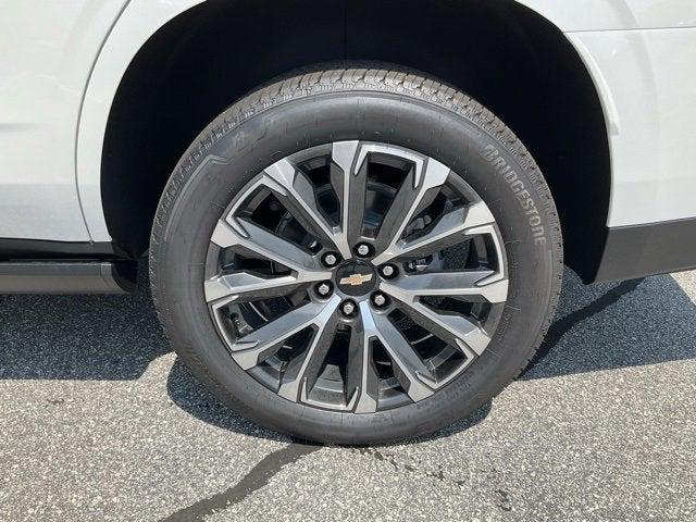 Photo of 2025 Iridescent Pearl Tricoat Chevrolet Tahoe