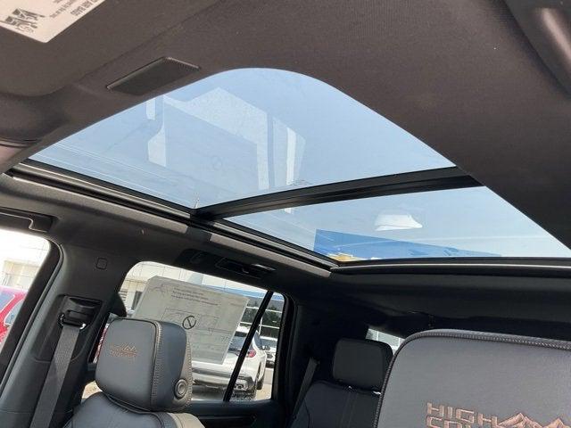 Photo of 2025 Iridescent Pearl Tricoat Chevrolet Tahoe