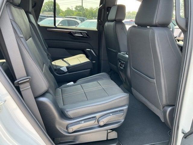 Photo of 2025 Iridescent Pearl Tricoat Chevrolet Tahoe