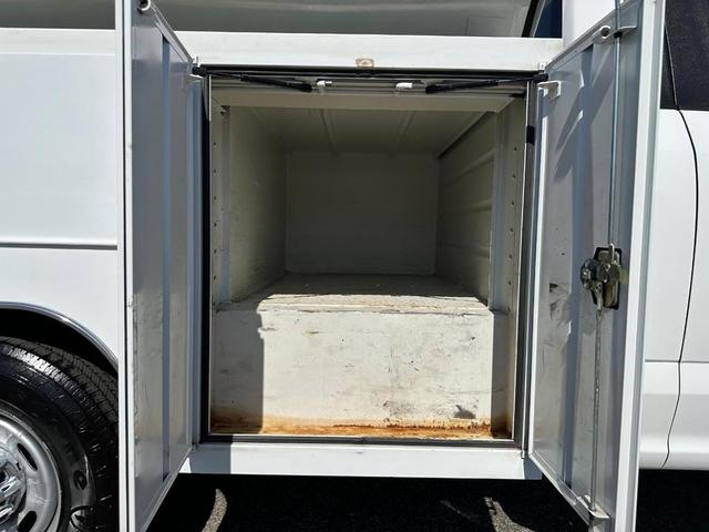 Photo of 2018 Oxford White Ford F-350