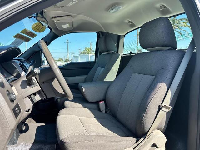 Photo of 2010 Oxford White Ford F-150