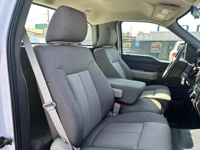 Photo of 2010 Oxford White Ford F-150