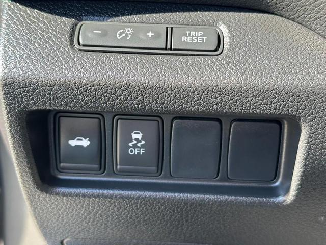 Photo of 2016 Gun Metallic Nissan Altima