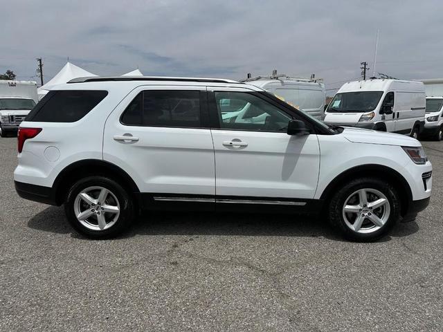 Photo of 2019 Oxford White Ford Explorer