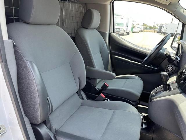 Photo of 2019 Fresh Powder Nissan NV200