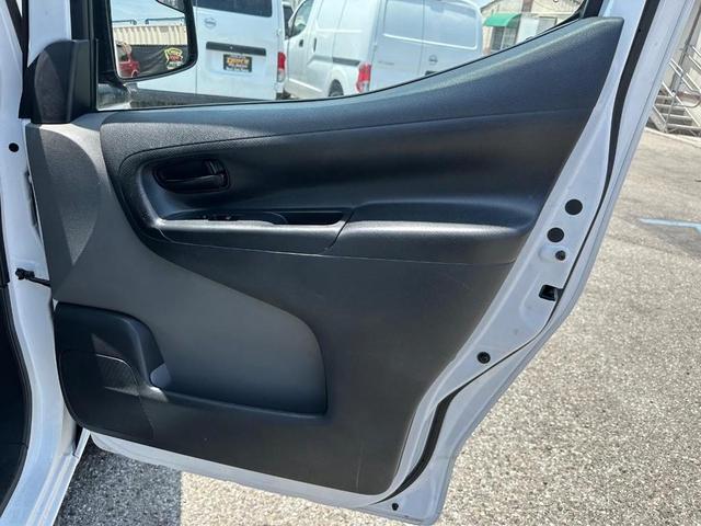 Photo of 2019 Fresh Powder Nissan NV200