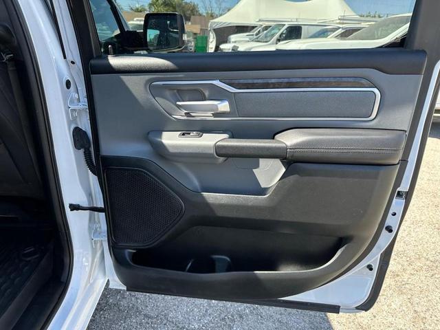Photo of 2021 Bright White Clearcoat RAM 1500
