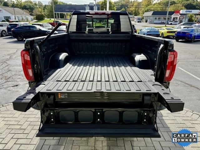 Photo of 2023 Ebony Twilight Metallic GMC Sierra 2500