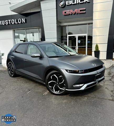 Photo of 2023 Gray Hyundai IONIQ 5