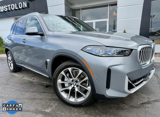 Photo of 2024 Skyscraper Gray Metallic BMW X5