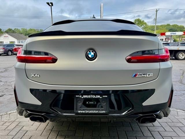 Photo of 2024 Alpine White BMW X4