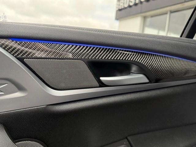 Photo of 2024 Alpine White BMW X4